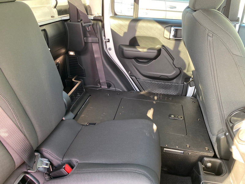 Load image into Gallery viewer, Jeep Gladiator 2019-Present JT 4 Door - Second Row Seat Delete Plate System
