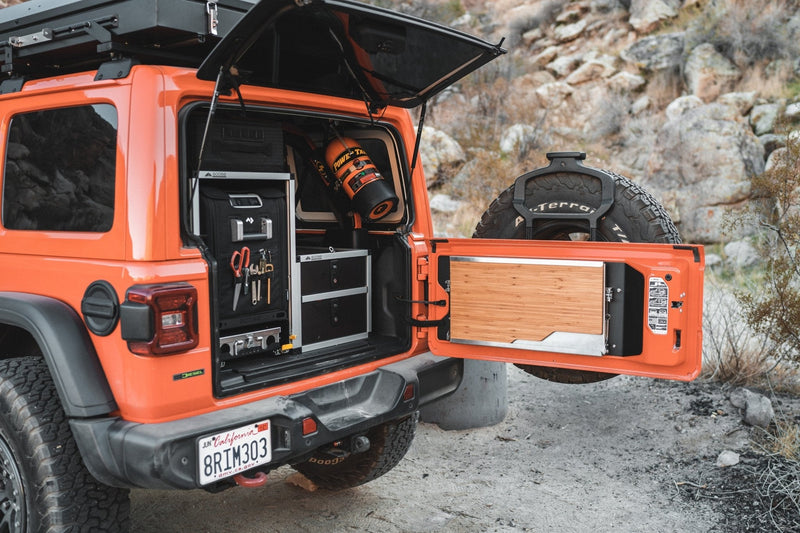 Load image into Gallery viewer, Jeep Wrangler 2018-Present JL / JLU - Goose Gear Tailgate Table
