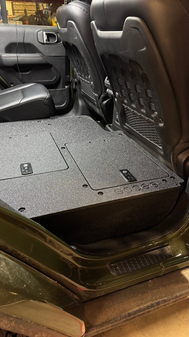 Load image into Gallery viewer, Jeep Wrangler 2018-2023 JLU 4 Door - Second Row Seat Delete Plate System - V2
