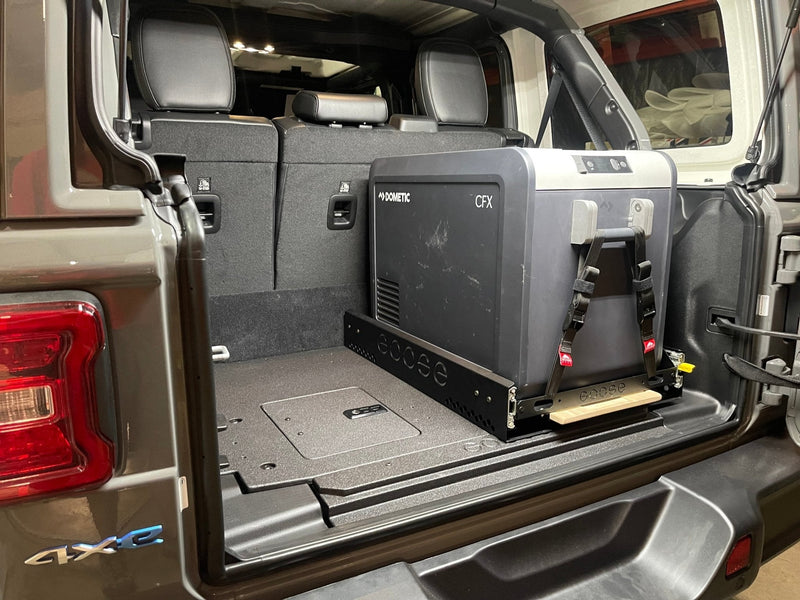 Load image into Gallery viewer, Jeep Wrangler 2021-Present 4xe 4 Door - Rear Plate System
