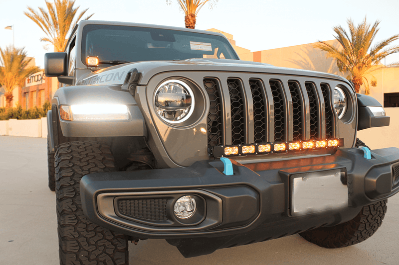 Load image into Gallery viewer, 2017+ Jeep Wrangler 30in Light Bar - PRO
