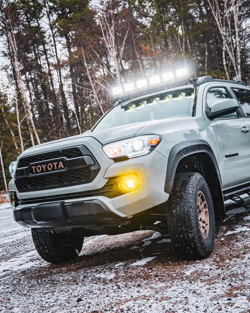 Load image into Gallery viewer, V-MAX Series | 5 Inch 168W 16440LM Combo Beam Side Shooter LED Round Pod Lights with Amber DRL
