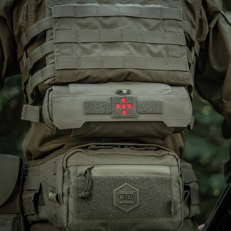 Load image into Gallery viewer, M-Tac Medical Pouch Horizontal Elite (Small)
