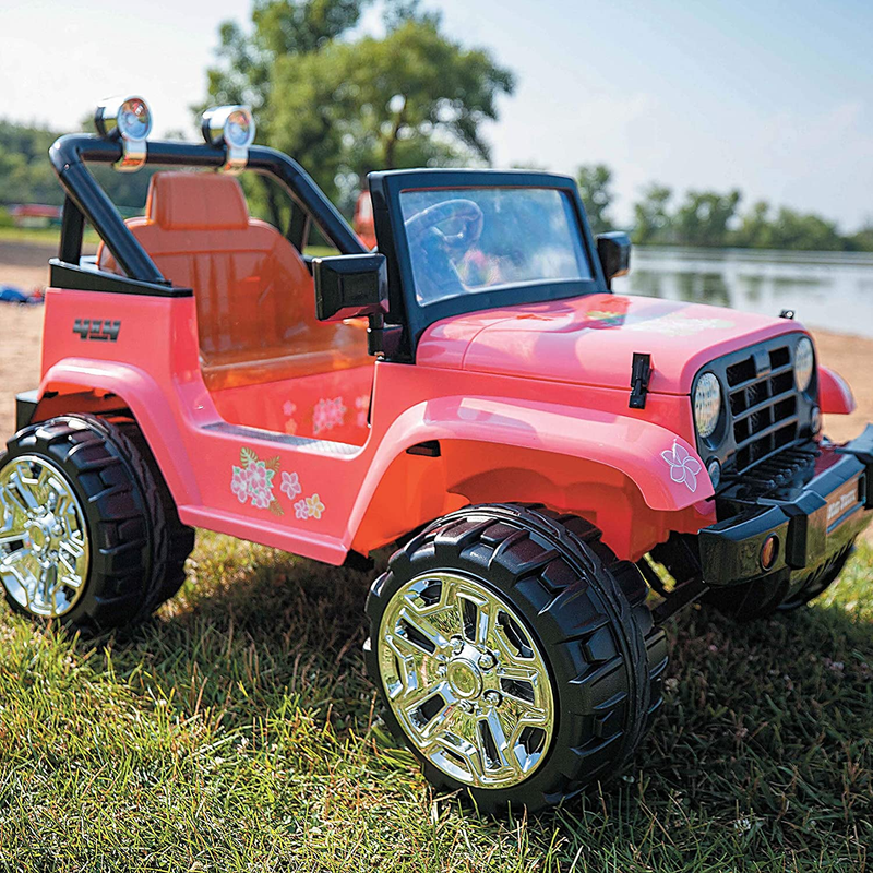 Load image into Gallery viewer, Kid Trax Beach Cruiser 4X4 Child Ride-On Car for Ages 3-5, Up to 60 lbs.

