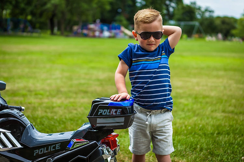 Load image into Gallery viewer, Kid Trax Police Rescue Motorcycle 6V Battery-Powered Ride-On Toy in Black
