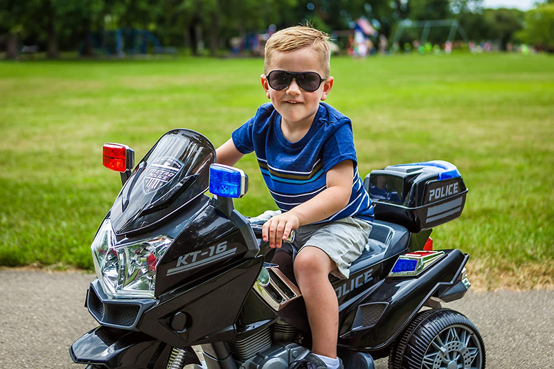 Load image into Gallery viewer, Kid Trax Police Rescue Motorcycle 6V Battery-Powered Ride-On Toy in Black
