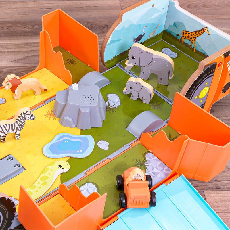 Load image into Gallery viewer, KidKraft Safari Adventure 2-in-1 Playset with Easy Assembly - Perfect for Kids Ages 3-5

