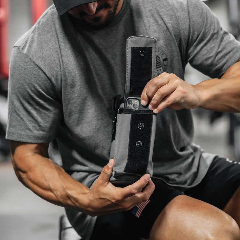 Load image into Gallery viewer, 32oz Compact Battle Bottles
