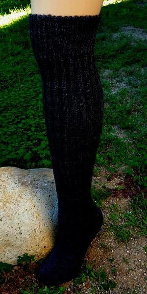 Load image into Gallery viewer, Knee-Hi Alpaca Socks
