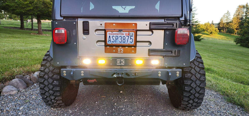 Load image into Gallery viewer, Baja S2 Rear Light Plate Mount for Jeep TJ Wrangler
