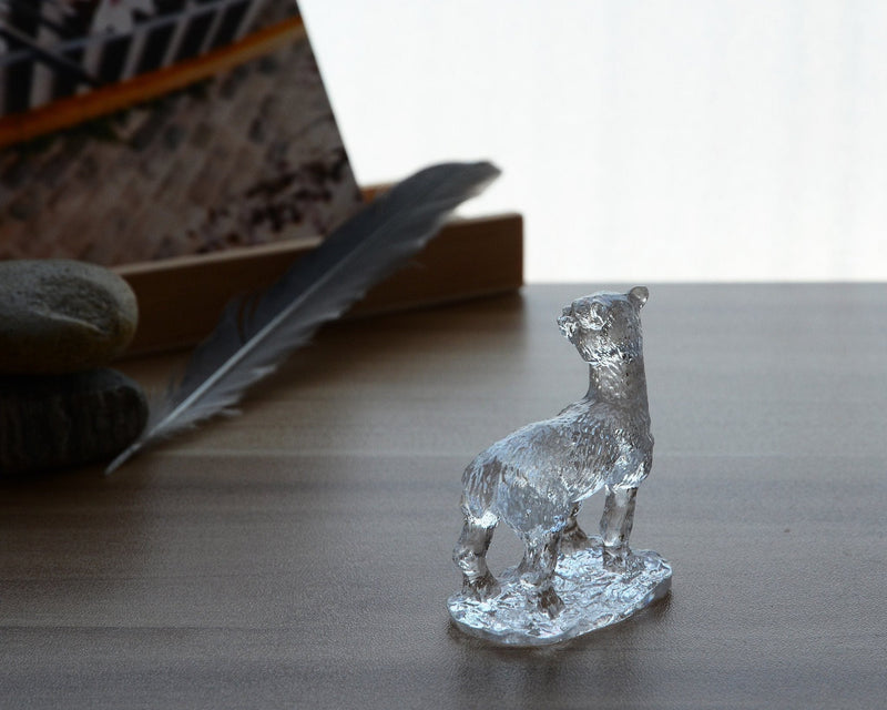 Load image into Gallery viewer, Liuli Crystal Alpaca Figurine
