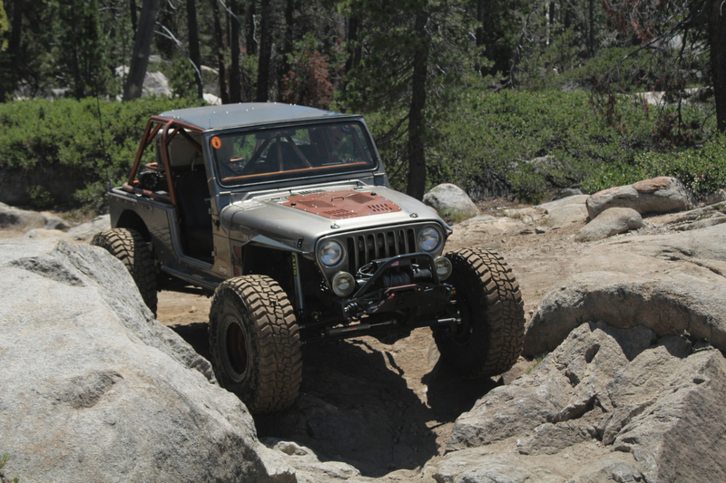 Load image into Gallery viewer, Diamond Series Hood Vent for Jeep TJ Wrangler
