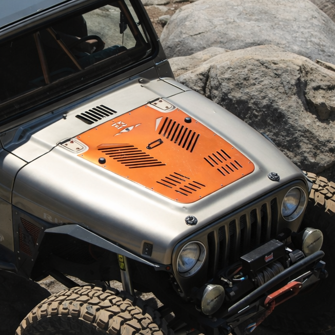 Load image into Gallery viewer, Diamond Series Hood Vent for Jeep TJ Wrangler
