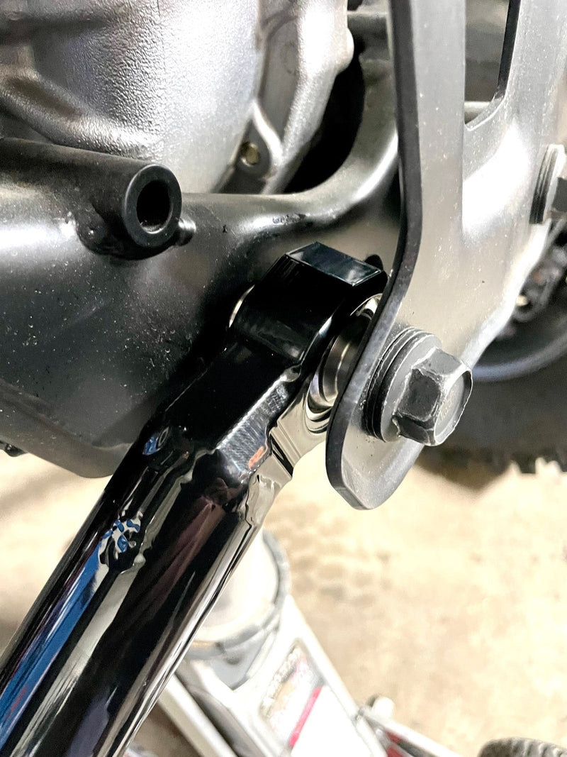Load image into Gallery viewer, Polaris Pro R &amp; Turbo R Hi-Clearance Lower Radius Rods
