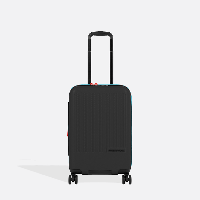 Load image into Gallery viewer, Meridian | 22" Carry-On - Chromatic Black

