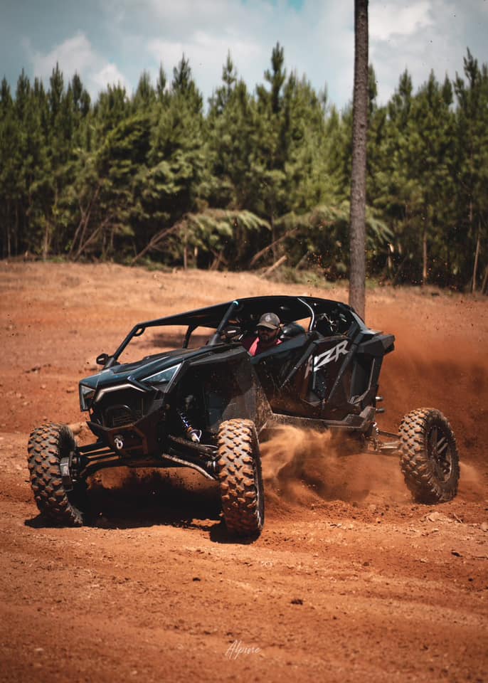 Load image into Gallery viewer, 4 Seater Pro XP Cage
