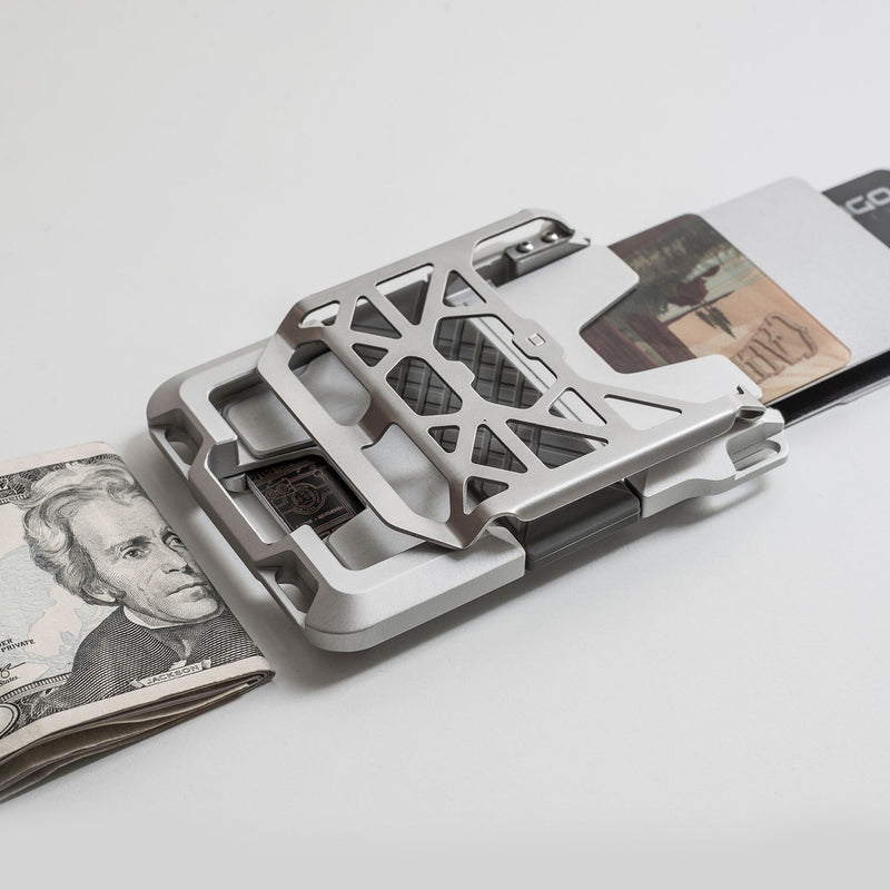Load image into Gallery viewer, M1 Chassis Clip
