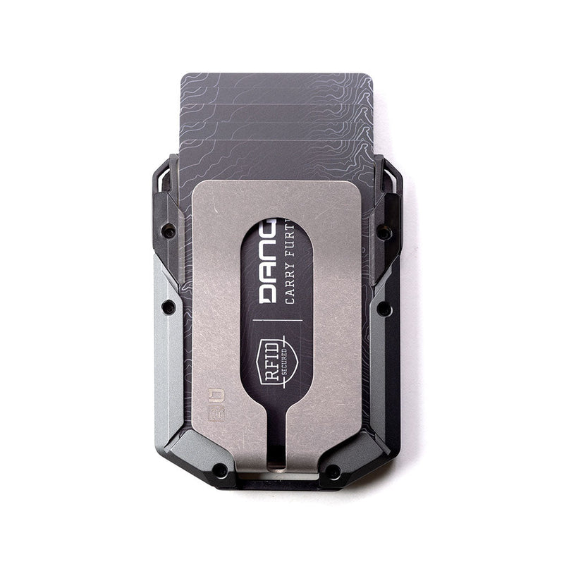 Load image into Gallery viewer, M4 MAVERICK™ RAIL WALLET with TITANIUM CLIP
