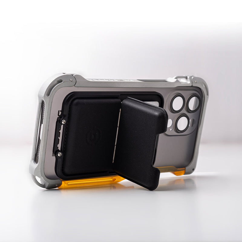Load image into Gallery viewer, MagSafe Wallet
