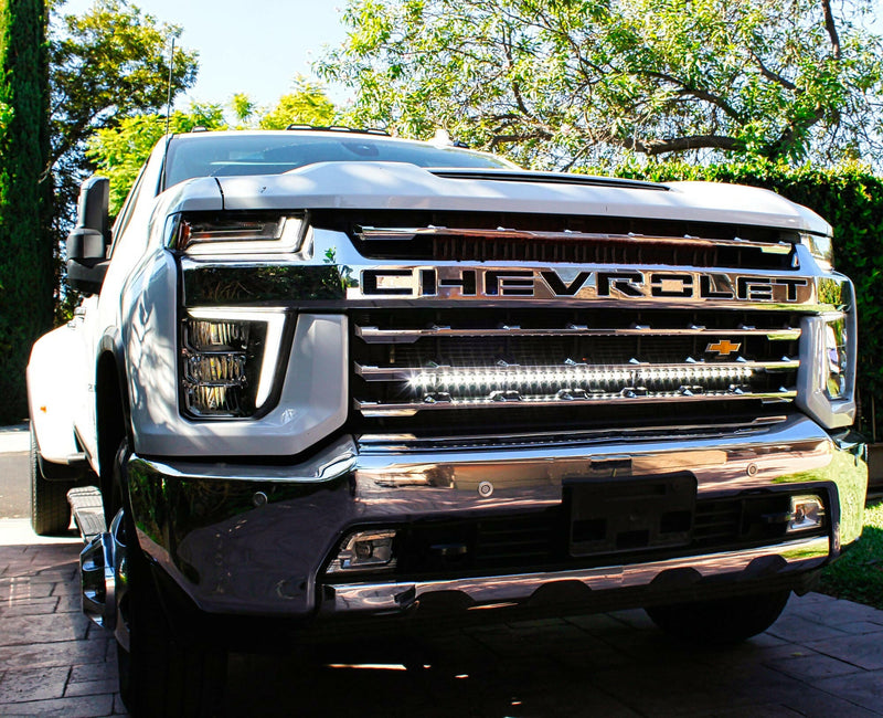 Load image into Gallery viewer, 2020+ Chevrolet Silverado 2500/3500HD Single 40in Light Bar
