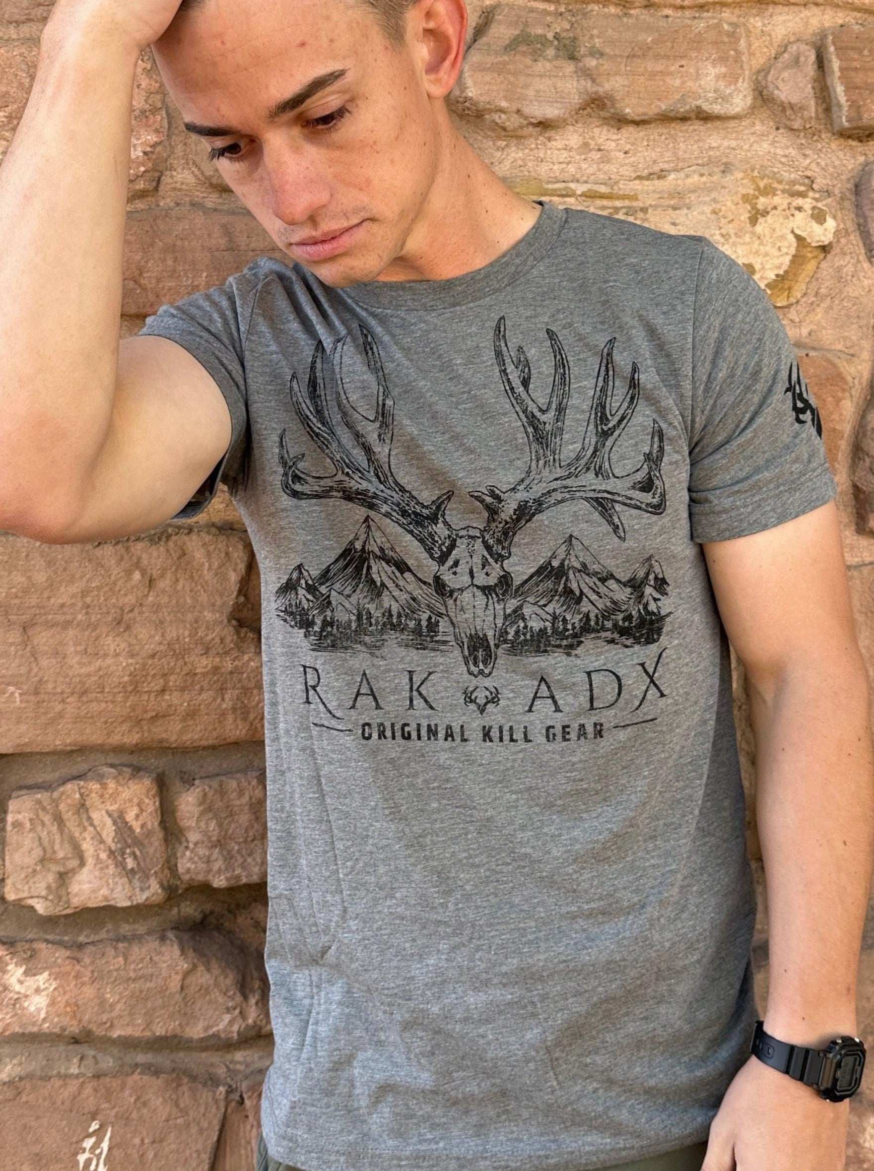Massive Muley Tee - Skoutley Outdoors LLC