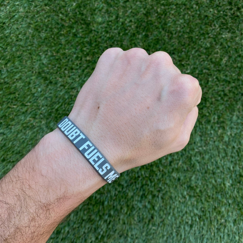 Load image into Gallery viewer, DOUBT FUELS ME Wristband
