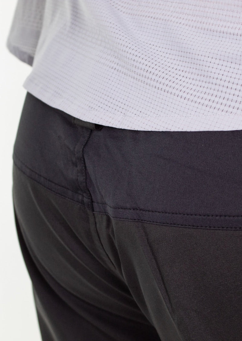 Load image into Gallery viewer, Men's Fuze Shorts 12" w/ Gunslinger Chamois
