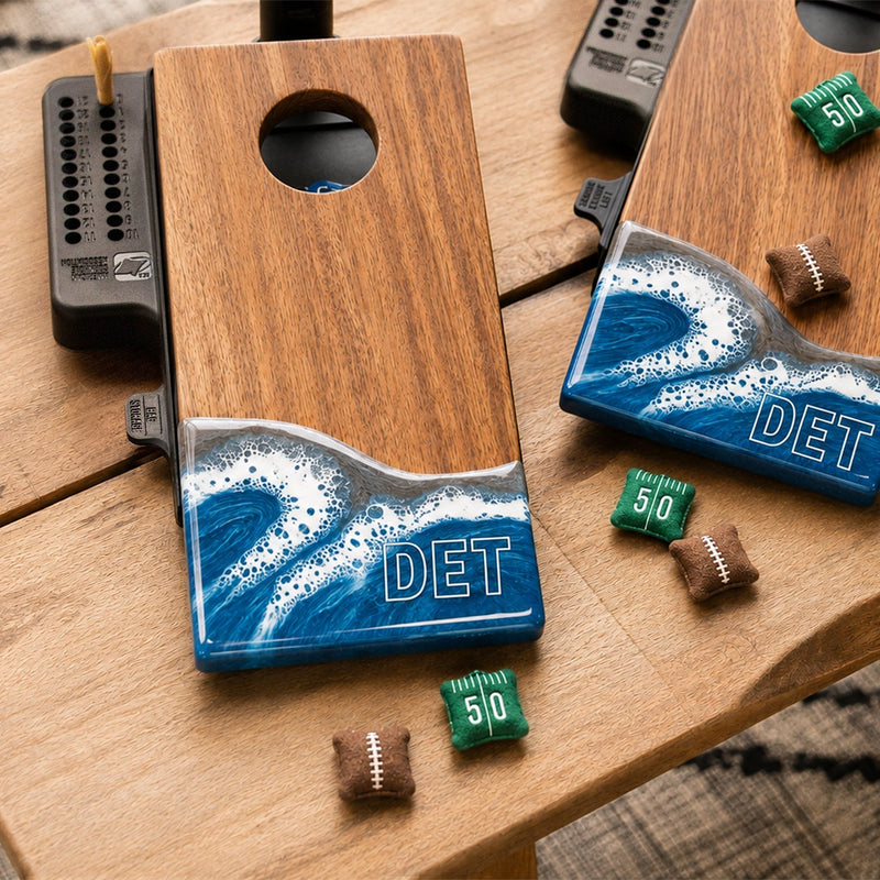 Load image into Gallery viewer, Mini Tabletop Resin Cornhole Set | Gameday Collection
