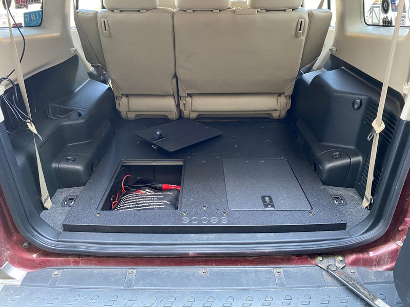 Load image into Gallery viewer, Mitsubishi Montero 1999-2006 3rd Gen. - Rear Plate System
