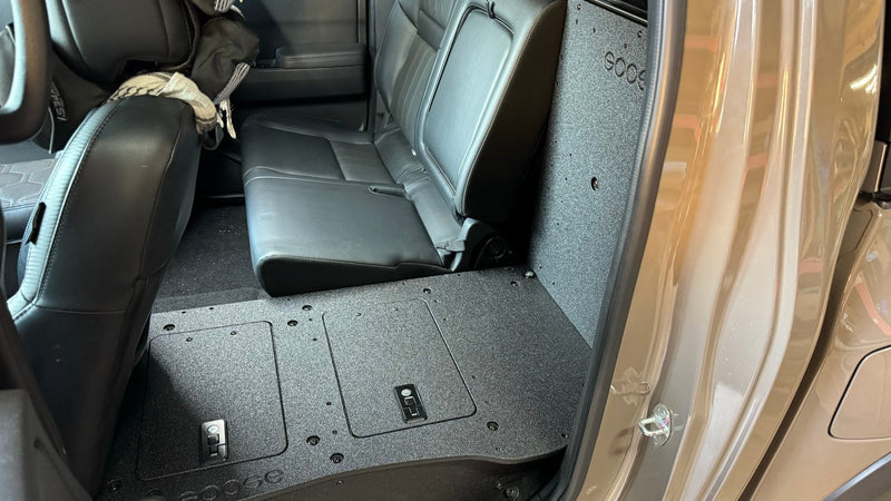 Load image into Gallery viewer, Nissan - Frontier - Crew Cab - 2021-Present - 3rd Gen - Explore Series - Second Row Seat Delete Plate System
