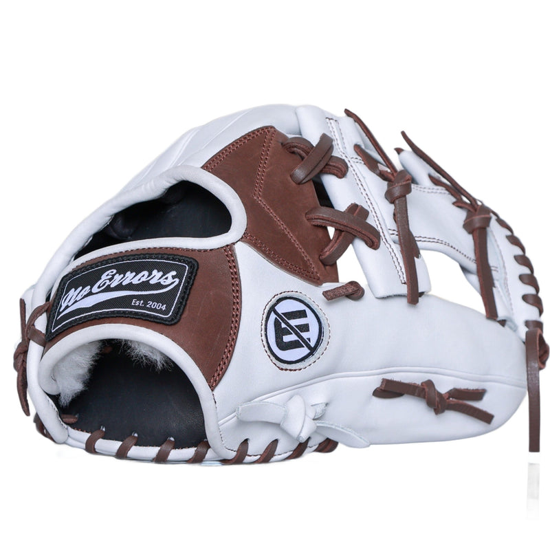 Load image into Gallery viewer, NO E I-WEB CROSS D.W.C. Fielders Glove - 003
