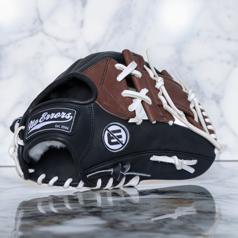 Load image into Gallery viewer, NO E I-WEB CROSS D.W.C. Fielders Glove - 004
