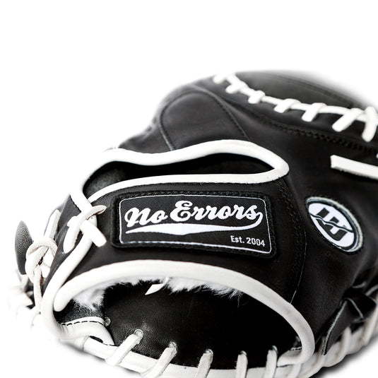 NO E2 1PC DWC Series - 001 - Catchers Mitt