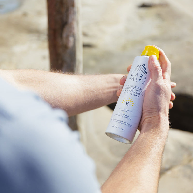 Load image into Gallery viewer, 100% Mineral Antioxidant Sunscreen Spray with SPF 30
