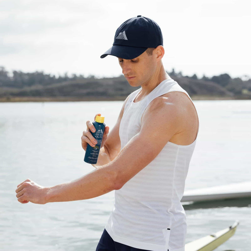 Load image into Gallery viewer, Hydrating Antioxidant SPF 50 Spray
