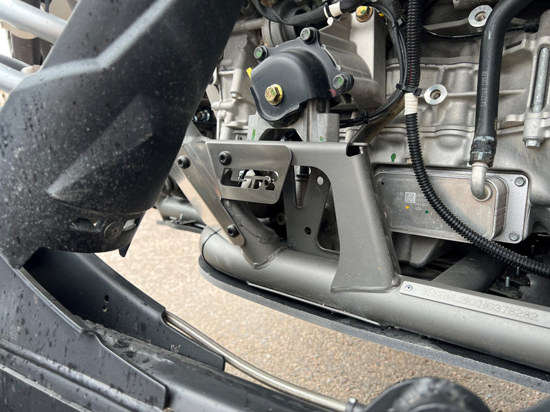 Load image into Gallery viewer, Polaris PRO R Oil Filter Guard

