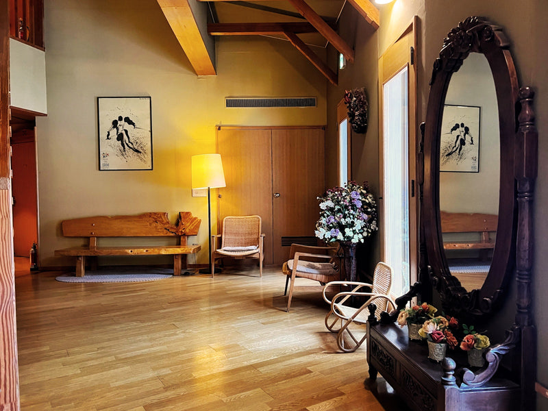 Load image into Gallery viewer, Onsen and Ryokan of Japan
