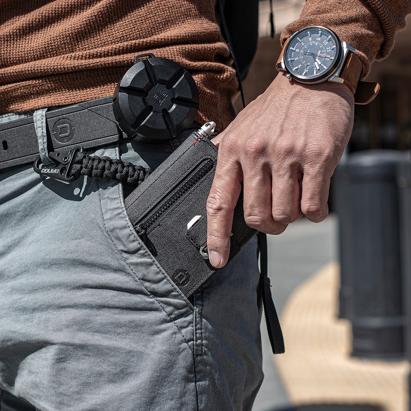 Load image into Gallery viewer, P01 Pioneer™ Travel Wallet with Pen &amp; Notebook
