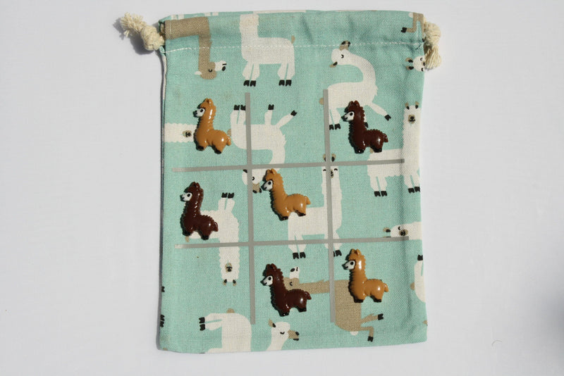 Load image into Gallery viewer, Pica Paca Poe - Alpaca Tic-Tac-Toe Game
