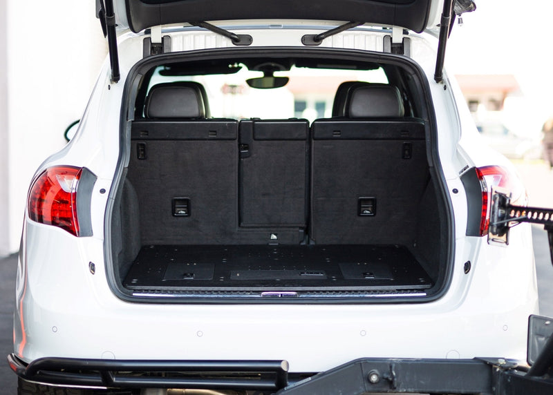 Load image into Gallery viewer, Porsche Cayenne 2011-2017 2nd Gen. - Rear Plate System
