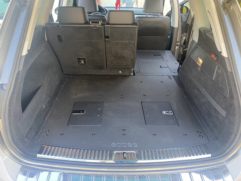 Load image into Gallery viewer, Porsche Cayenne 2011-2017 2nd Gen. - Second Row Seat Delete Plate System

