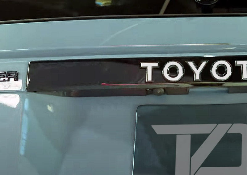 Load image into Gallery viewer, Premium Cast Vinyl Decal Letters for 2024-2026 Land Cruiser Liftgate
