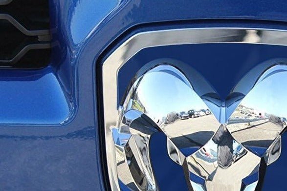 Load image into Gallery viewer, Premium Cast Vinyl Decal Inlays for 2013-2018 RAM 1500 Grille Emblem

