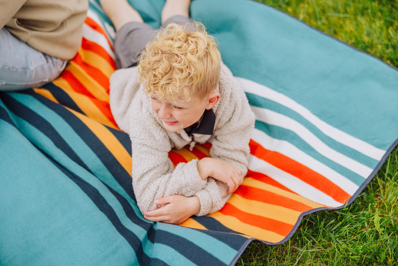 Load image into Gallery viewer, Blanket Tote Outdoor Picnic Blanket

