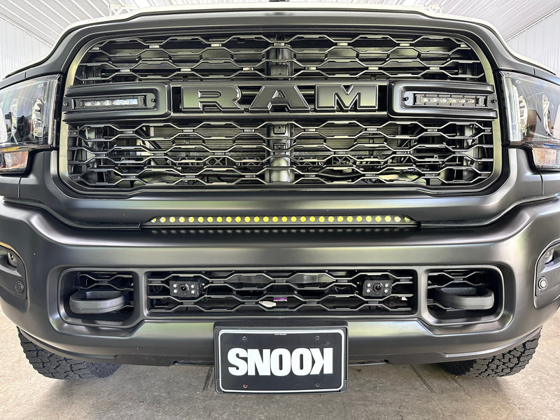 Load image into Gallery viewer, 2019-2024 RAM 2500/3500 30in Light Bar
