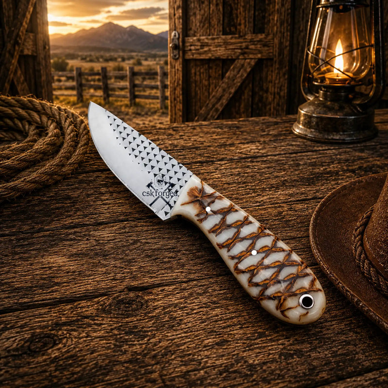 Load image into Gallery viewer, Rasp File Ranch Carry Knife – Epoxy Resin Handle Knife

