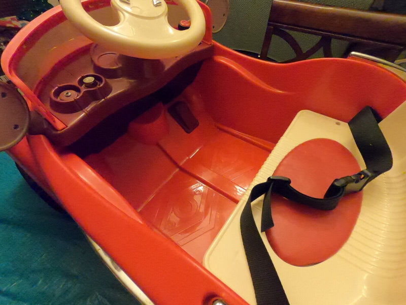Load image into Gallery viewer, Red Battery-Powered Classic Car Ride-On by Lil Rider
