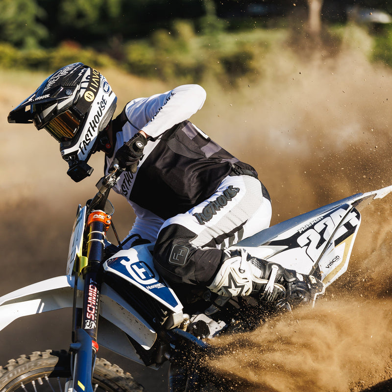 Load image into Gallery viewer, Regal Helios
