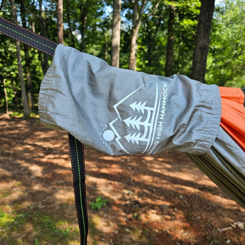 Load image into Gallery viewer, REM Hammock – Complete Sleep System
