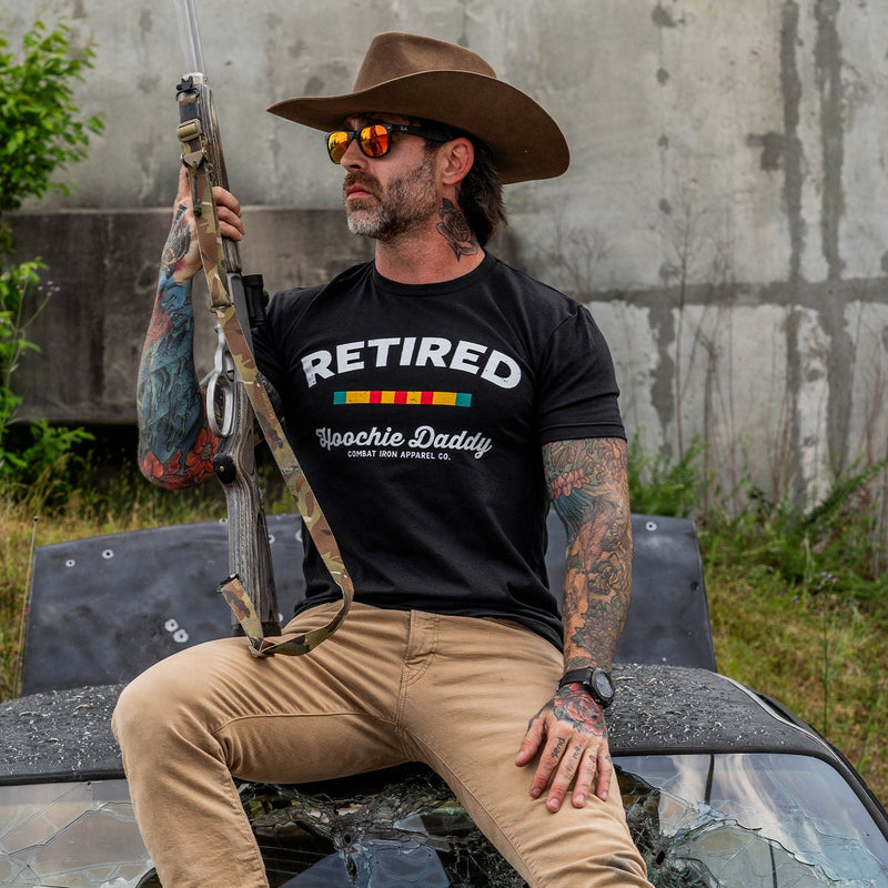 Load image into Gallery viewer, Retired Hoochie Daddy Veteran Ribbons Men&#39;s T-Shirt
